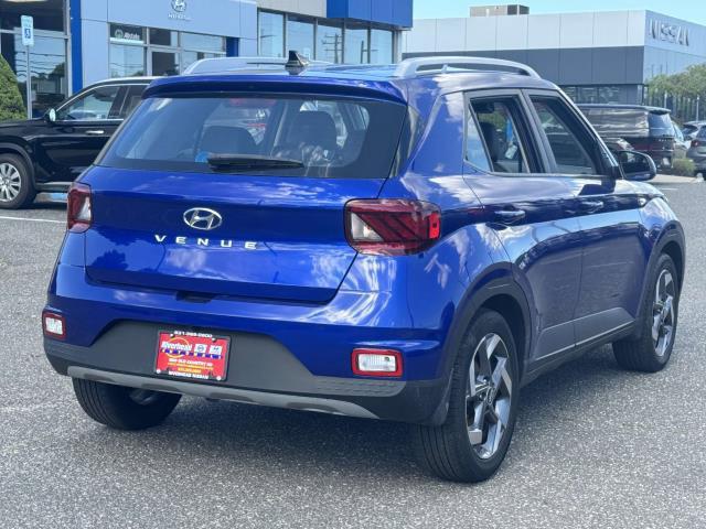 used 2022 Hyundai Venue car, priced at $17,990