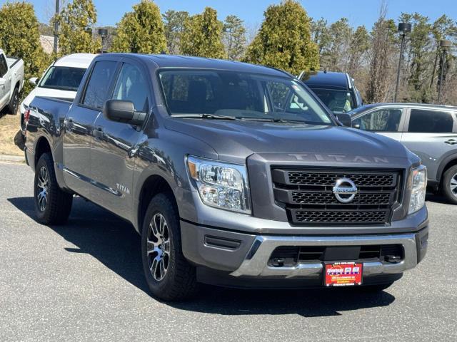 used 2022 Nissan Titan car, priced at $30,990