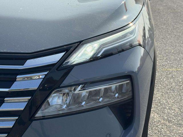 used 2024 Nissan Rogue car, priced at $35,990