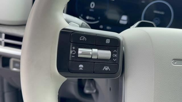 used 2024 Hyundai Santa Fe car, priced at $39,990