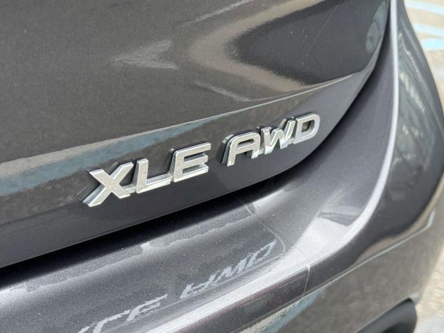 used 2021 Toyota Highlander car, priced at $31,490