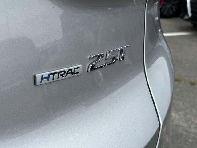 used 2022 Hyundai Santa Fe car, priced at $27,990