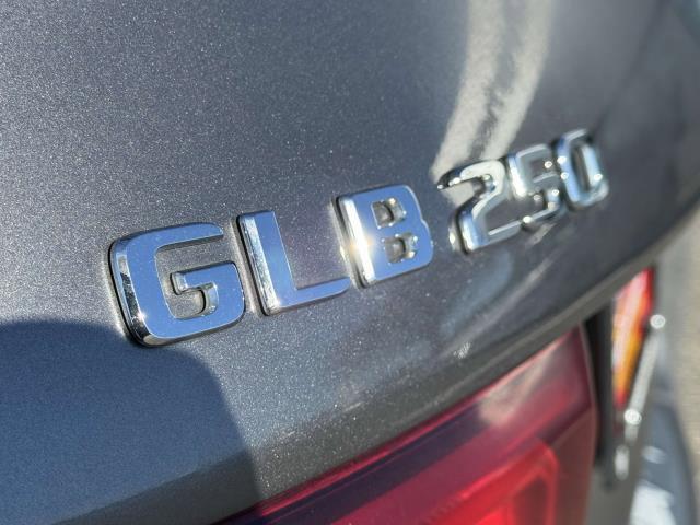 used 2022 Mercedes-Benz GLB 250 car, priced at $28,890