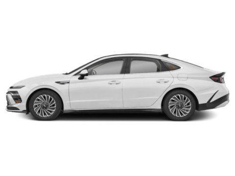 new 2025 Hyundai Sonata Hybrid car, priced at $39,730