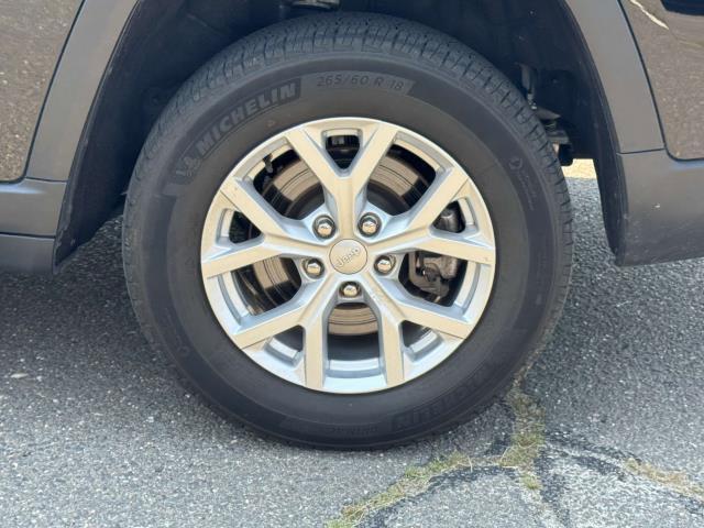 used 2023 Jeep Grand Cherokee L car, priced at $36,990