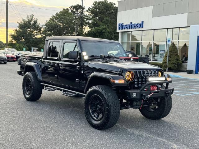 used 2022 Jeep Gladiator car, priced at $35,590