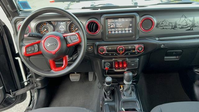 used 2022 Jeep Gladiator car, priced at $35,590