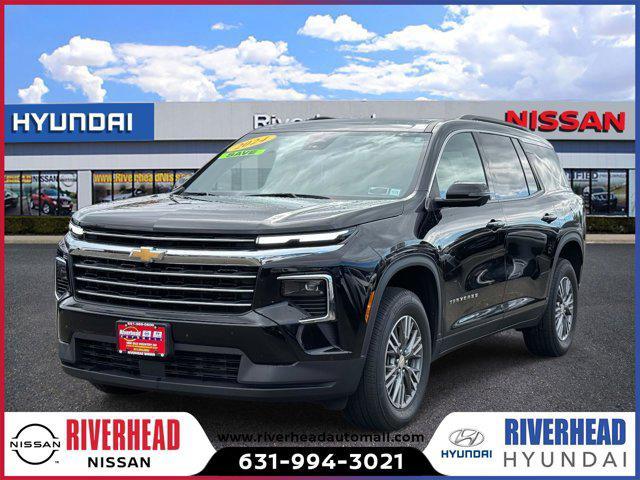 used 2024 Chevrolet Traverse car, priced at $35,990