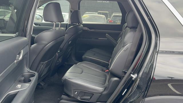 used 2025 Hyundai Palisade car, priced at $38,990