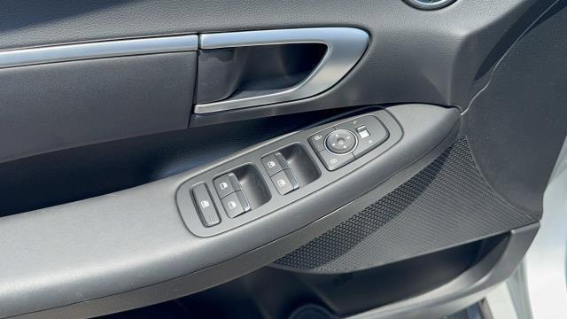 used 2024 Hyundai Sonata Hybrid car, priced at $27,490