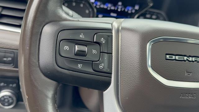 used 2021 GMC Yukon car, priced at $47,990