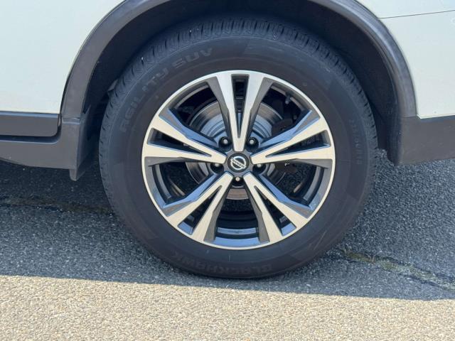 used 2019 Nissan Rogue car, priced at $15,990