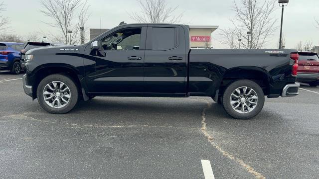 used 2022 Chevrolet Silverado 1500 car, priced at $32,990