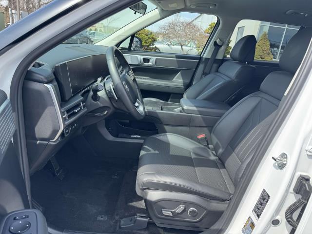 used 2024 Hyundai Santa Fe car, priced at $30,990