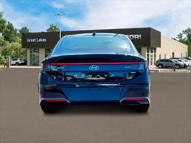 new 2025 Hyundai Sonata Hybrid car, priced at $38,350