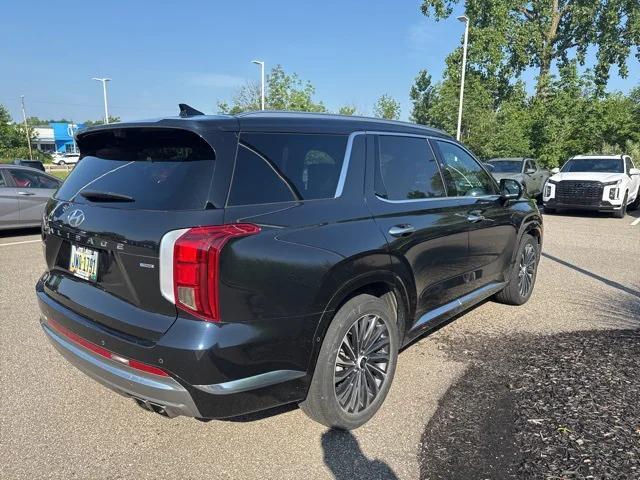used 2023 Hyundai Palisade car, priced at $38,877
