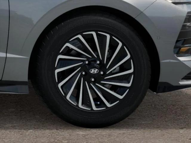 new 2025 Hyundai Sonata Hybrid car, priced at $38,652