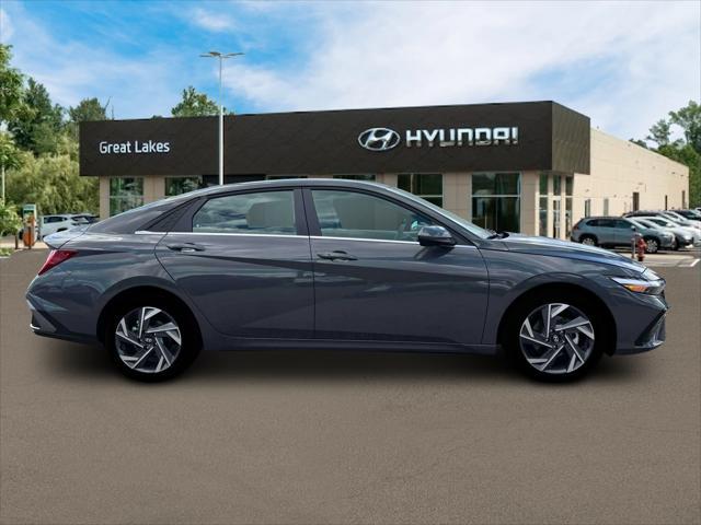 new 2025 Hyundai Elantra car, priced at $26,514
