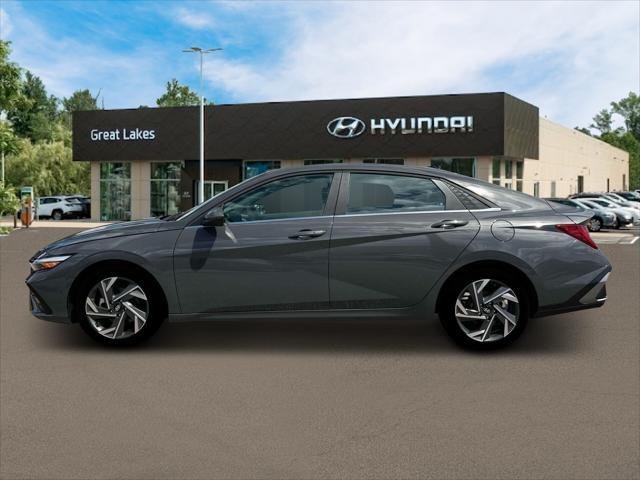 new 2025 Hyundai Elantra car, priced at $26,514