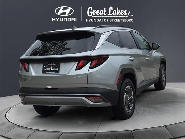 new 2025 Hyundai TUCSON Hybrid car, priced at $32,912