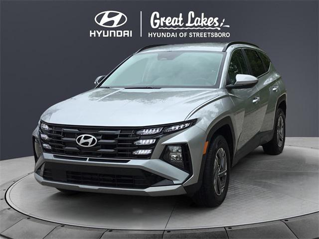 new 2025 Hyundai TUCSON Hybrid car, priced at $34,041