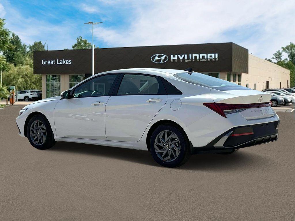 new 2025 Hyundai ELANTRA HEV car, priced at $23,635