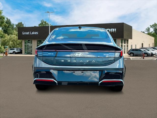 new 2025 Hyundai Sonata Hybrid car, priced at $38,350