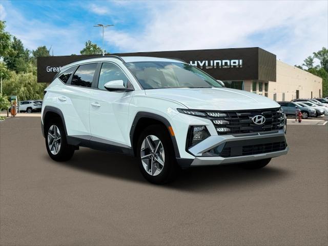 new 2025 Hyundai Tucson car, priced at $33,632