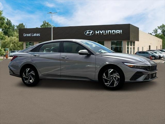 new 2025 Hyundai Elantra car, priced at $26,846