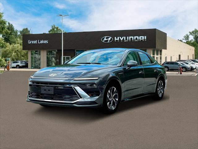 new 2025 Hyundai Sonata car, priced at $28,739