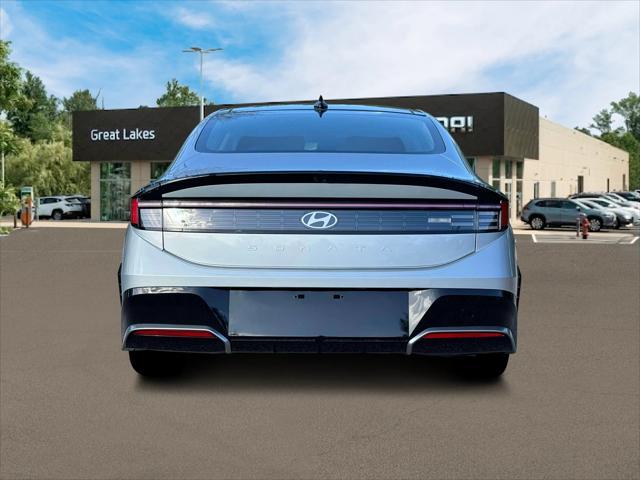 new 2025 Hyundai Sonata car, priced at $31,680