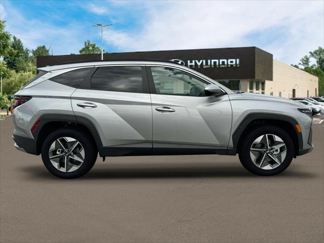 new 2025 Hyundai Tucson car, priced at $33,880
