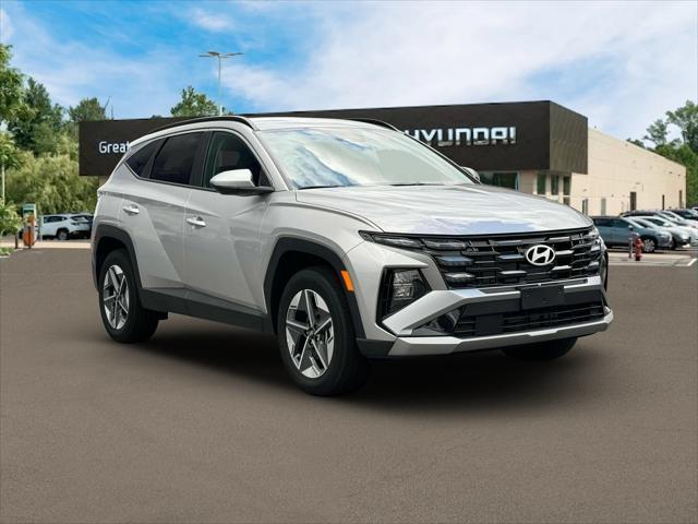 new 2025 Hyundai Tucson car, priced at $33,880