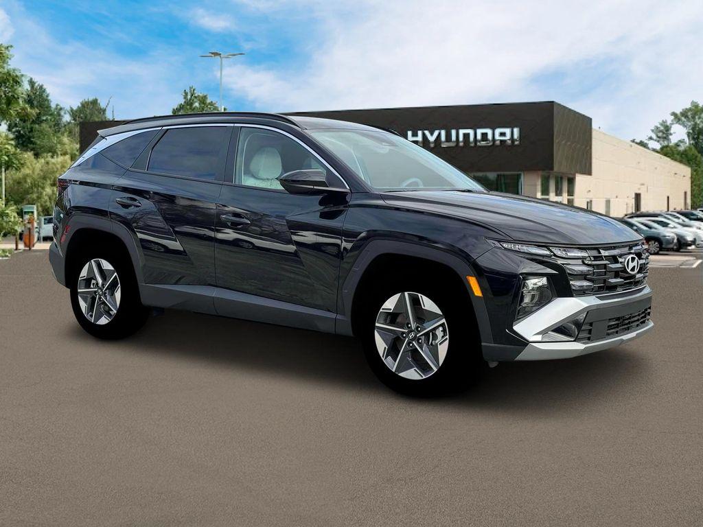 new 2025 Hyundai Tucson car, priced at $30,500