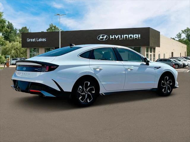 new 2025 Hyundai Sonata car, priced at $29,221