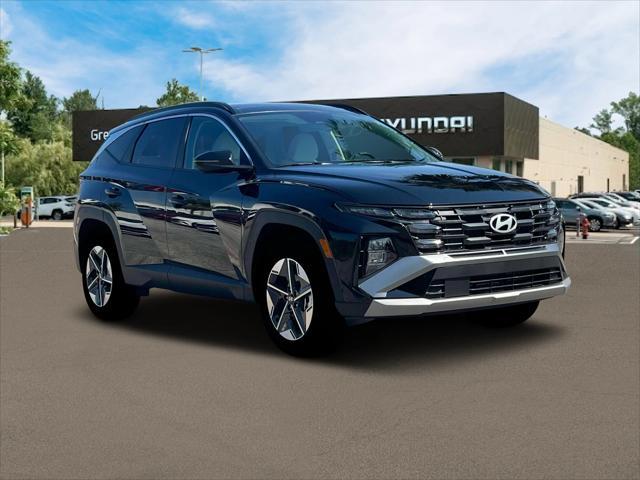 new 2025 Hyundai TUCSON Hybrid car, priced at $37,628