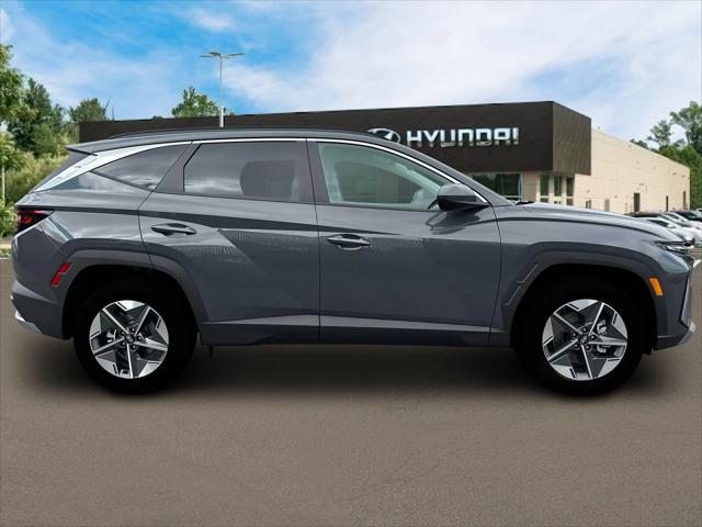 new 2025 Hyundai Tucson car, priced at $33,309
