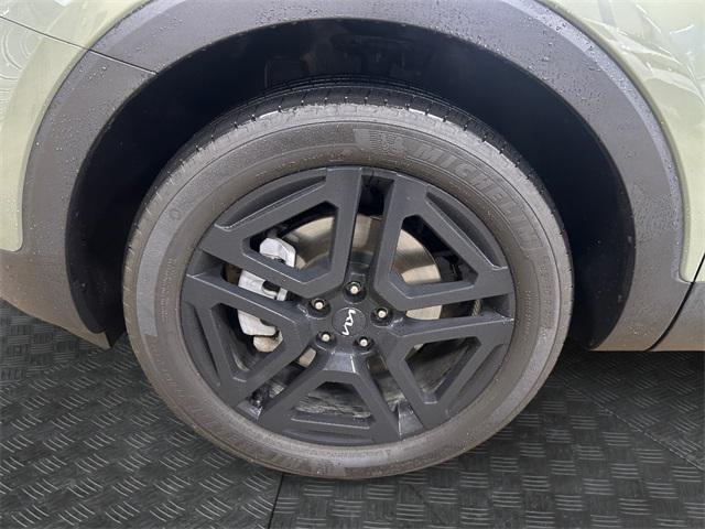 used 2023 Kia Telluride car, priced at $36,911