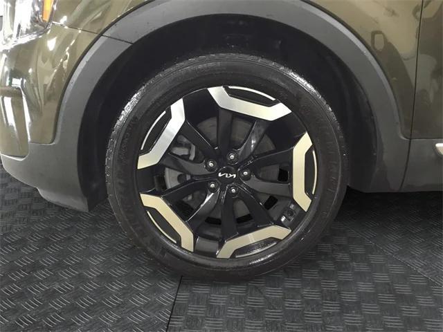 used 2023 Kia Telluride car, priced at $37,110