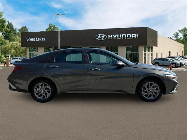 new 2025 Hyundai ELANTRA HEV car, priced at $26,648
