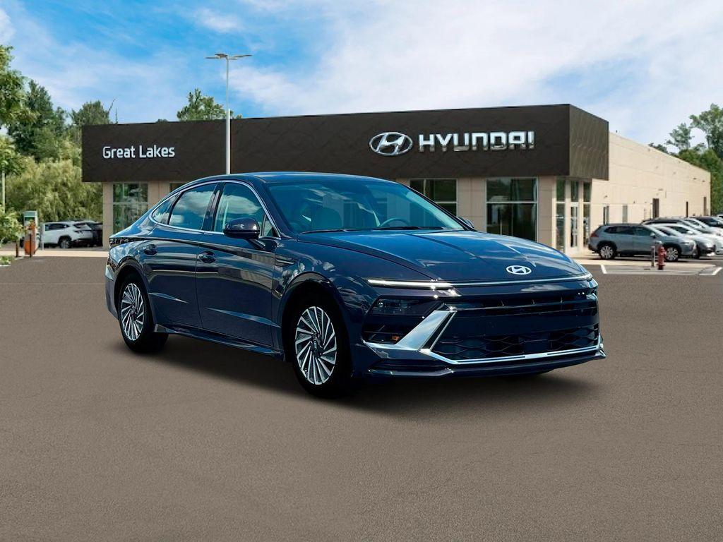 new 2025 Hyundai Sonata Hybrid car, priced at $28,793