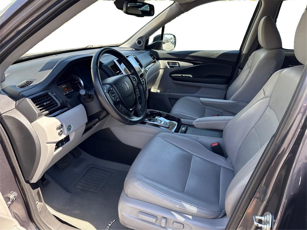 used 2017 Honda Pilot car, priced at $23,595