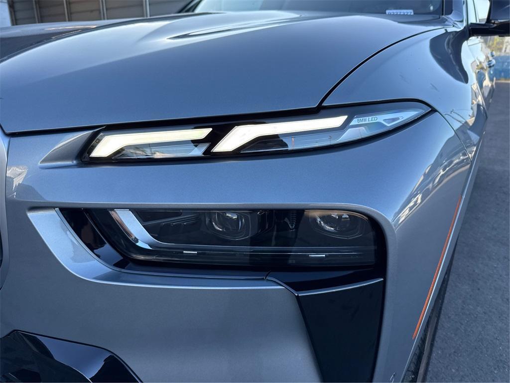 new 2026 BMW X7 car, priced at $121,790