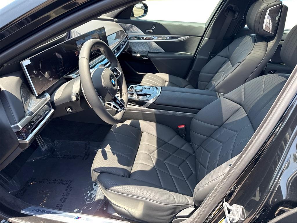 new 2025 BMW 760 car, priced at $148,475