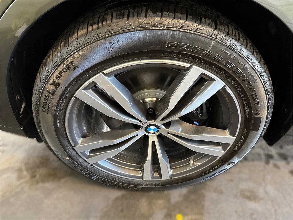 new 2026 BMW X7 car, priced at $97,125