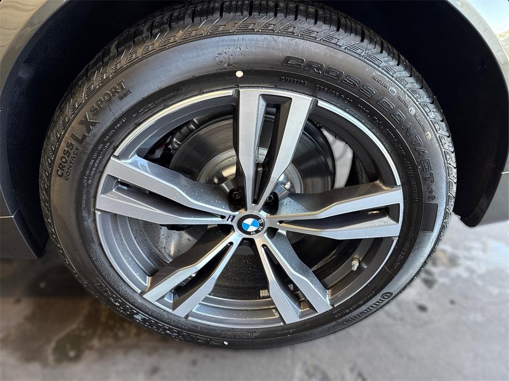 new 2026 BMW X7 car, priced at $97,125