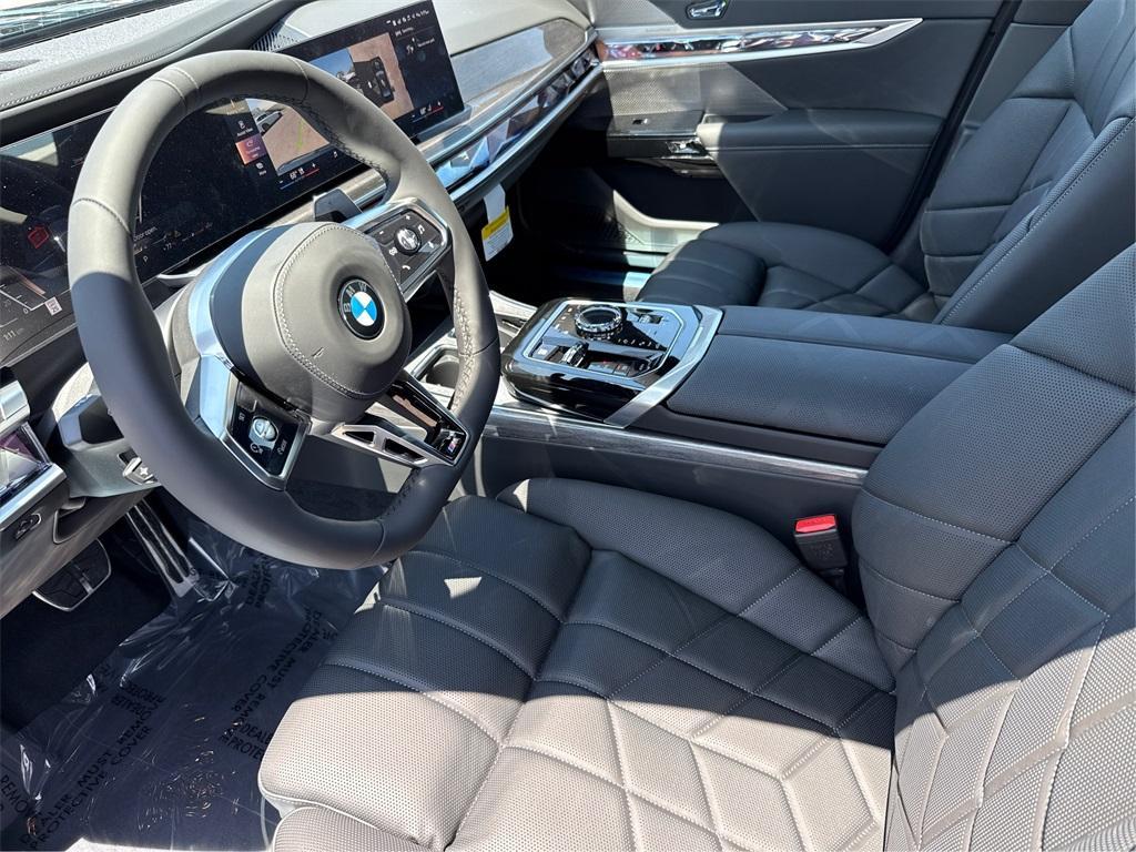 new 2025 BMW 760 car, priced at $134,925