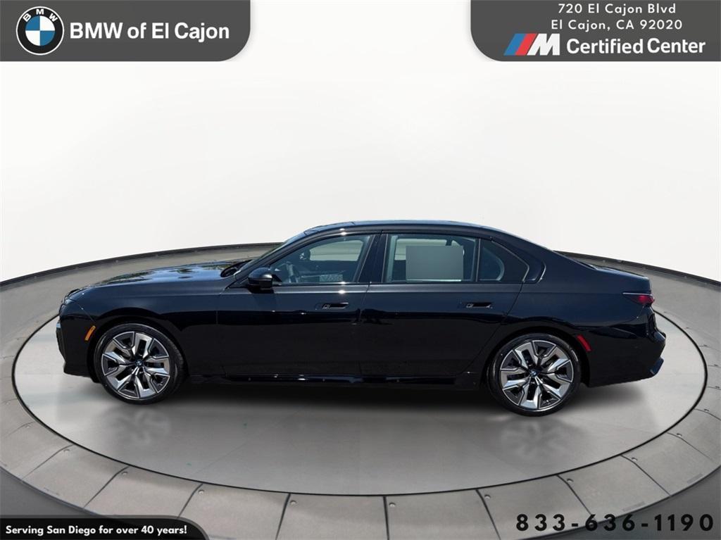 new 2025 BMW 760 car, priced at $134,925