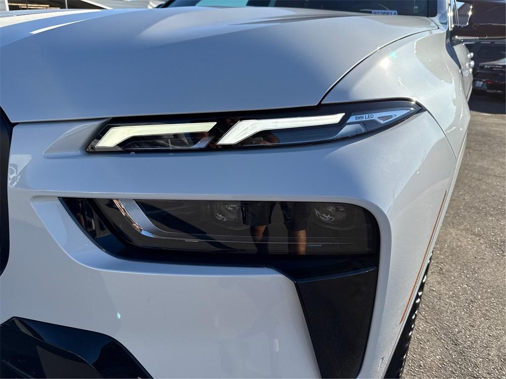 new 2026 BMW X7 car, priced at $123,475