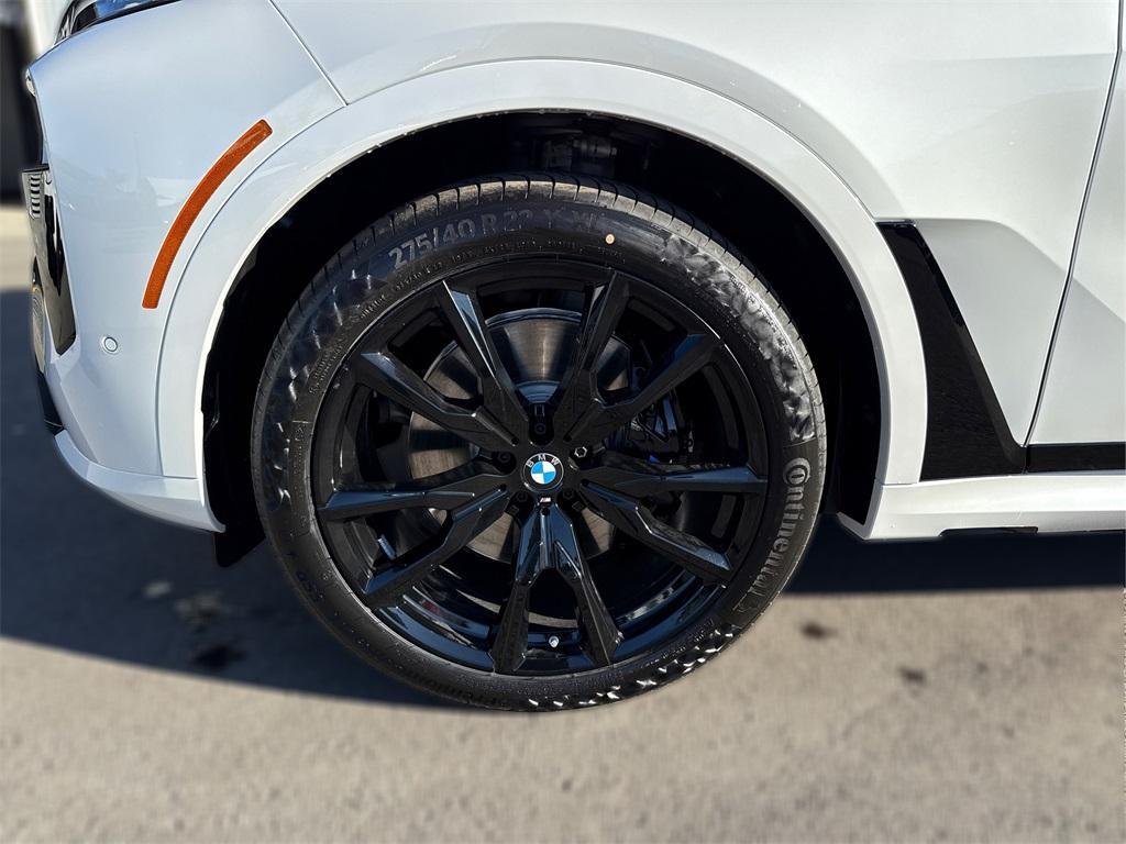 new 2026 BMW X7 car, priced at $123,475
